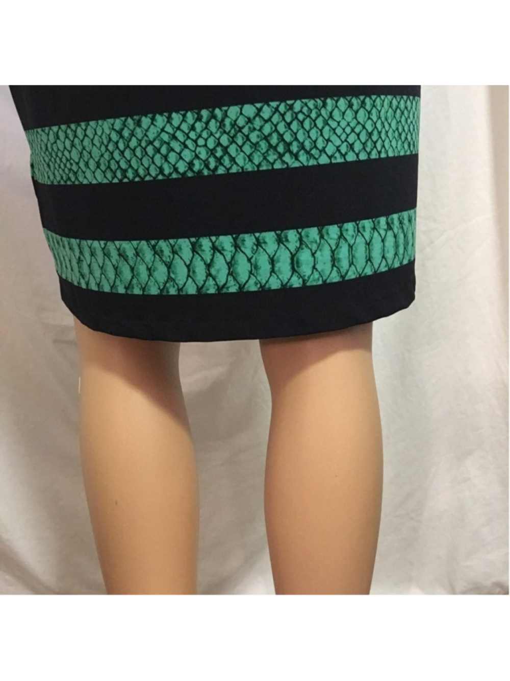 MICHAEL MICHAEL KORS DRESS LIKE NEW CONDITION - Picture 10 of 13